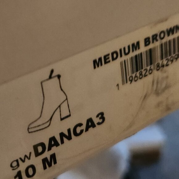 GUESS "Danca" Platform Booties. NIB. Size: various - Picture 11 of 12